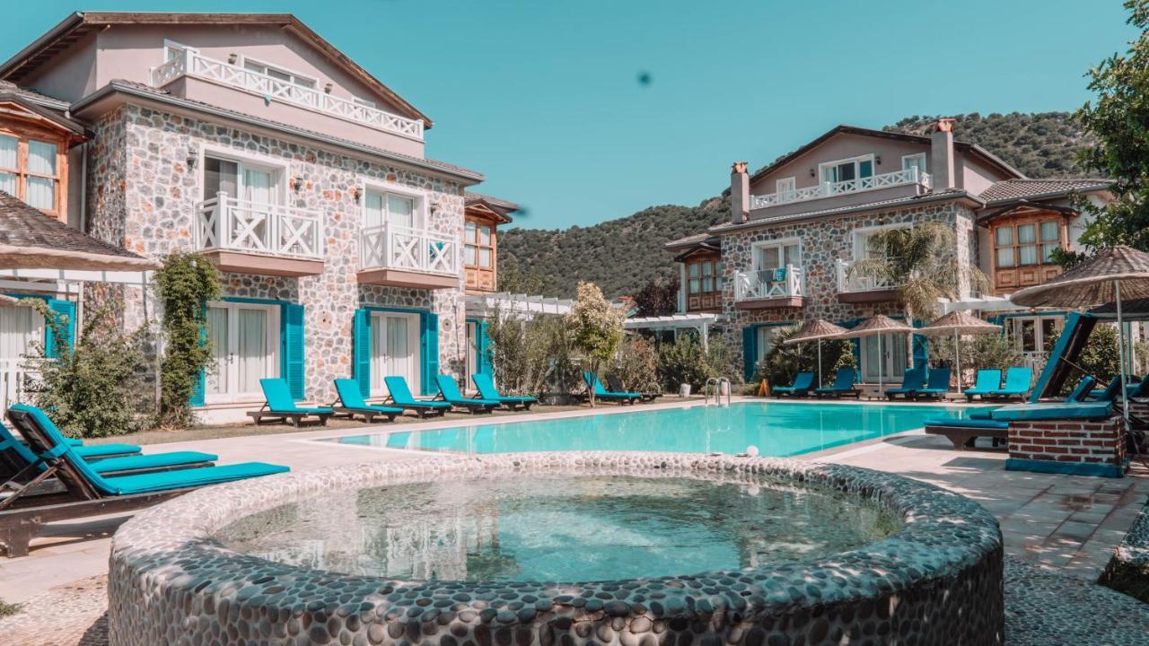 Orino Suites Cedit المظهر الخارجي الصورة