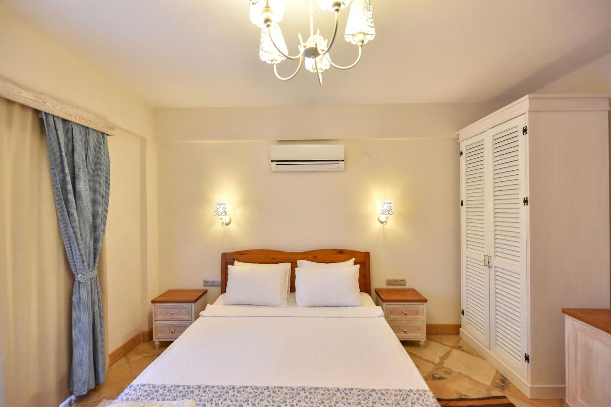 Orino Suites Cedit الغرفة الصورة